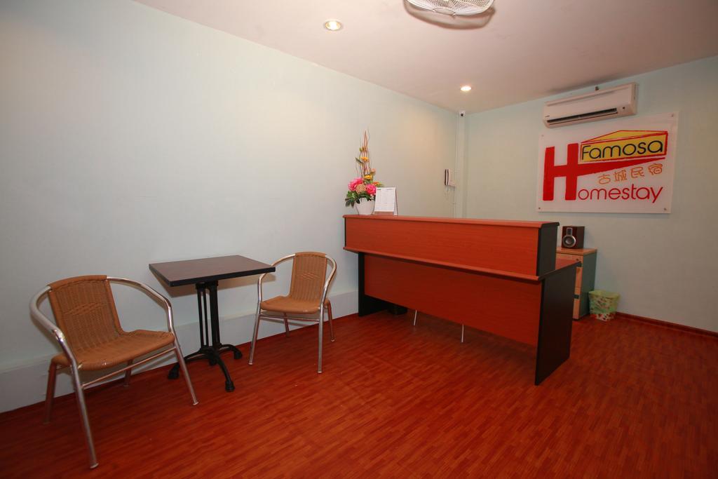 Famosa Homestay Malacca Extérieur photo